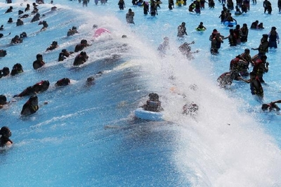 【人工造浪設(shè)備__水上樂園建設(shè)